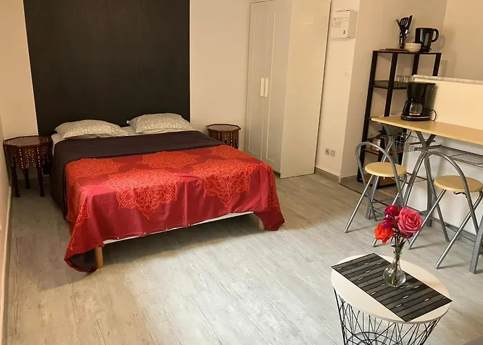 Fabuleux A 2 Pas Du Canal De L'orne Lejlighed Hérouville-Saint-Clair